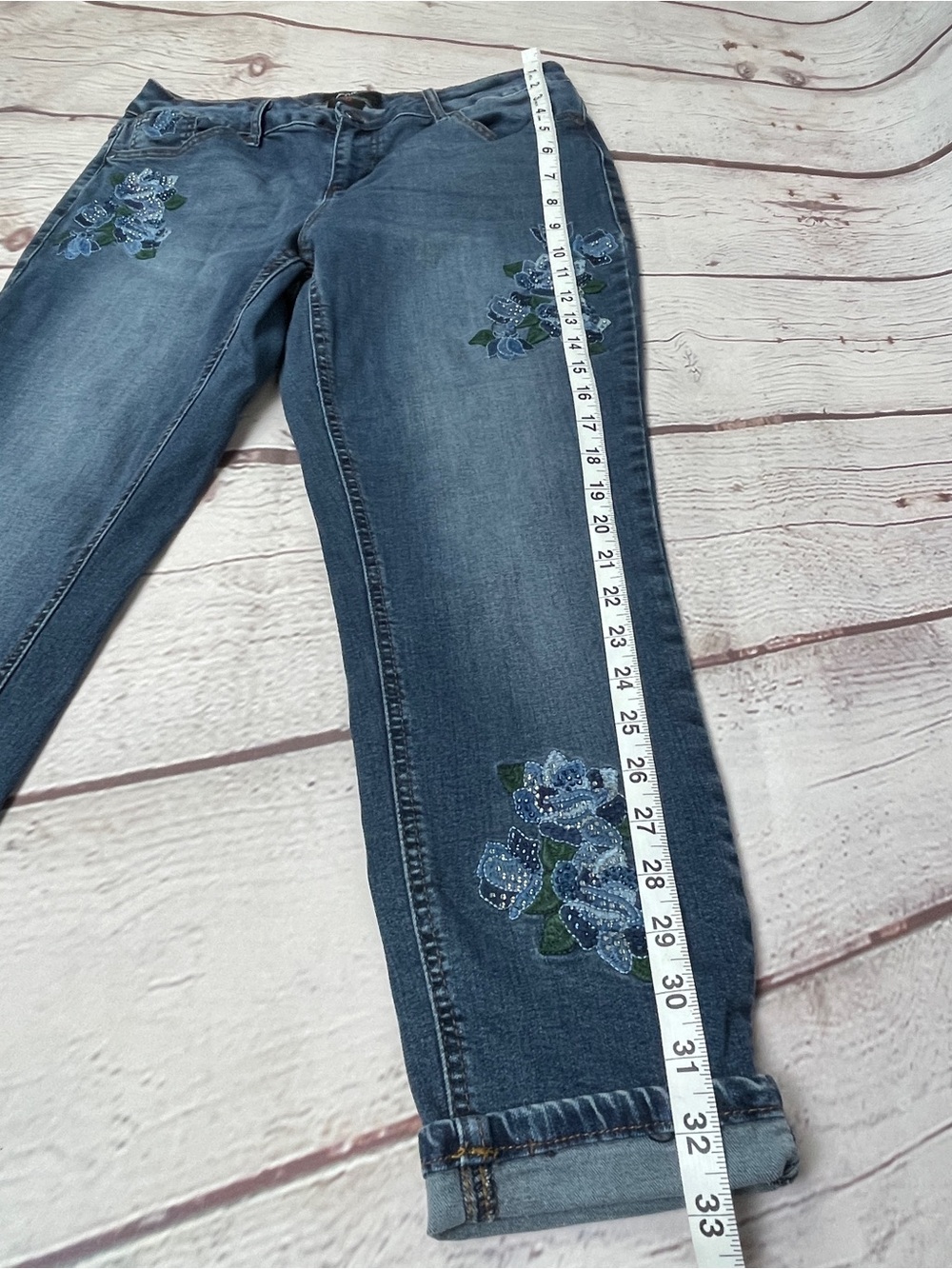 EARL unique blue skinny ankle jeans with floral embroidery, size 12P - Picture 10 of 12